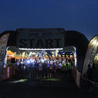 Down & Dirty Chicago Night Run 2011 • <a style="font-size:0.8em;" href="http://www.flickr.com/photos/72585889@N02/6842474743/" target="_blank">View on Flickr</a>